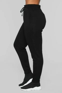 Fashion Nova Sweatpants & Joggers Like A Champ Jogger - Black