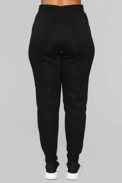Fashion Nova Sweatpants & Joggers Like A Champ Jogger - Black