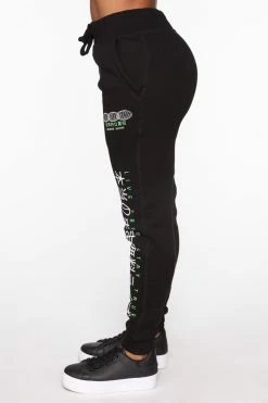 Fashion Nova Sweatpants & Joggers Taking Over Sweatpants - Black
