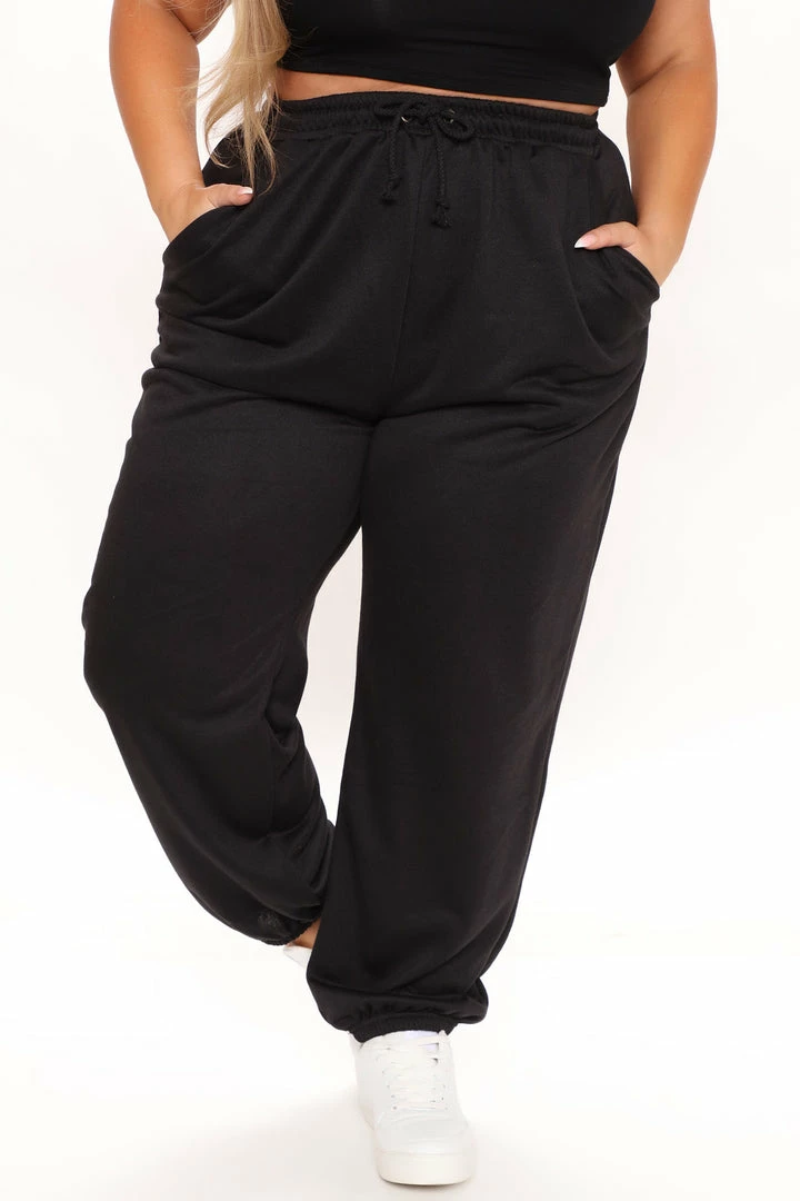 Fashion Nova Big On Comfort Jogger Pant - Black