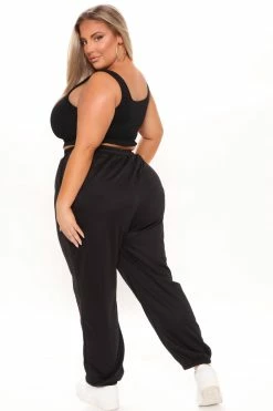 Fashion Nova Big On Comfort Jogger Pant - Black