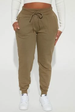 Cheapest ⭐ Fashion Nova Stole Your Boyfriend's Oversized Jogger - Olive Sweatpants & Joggers 👍 11 Fashion Nova Stole Your Boyfriend's Oversized Jogger - Olive Sweatpants & Joggers