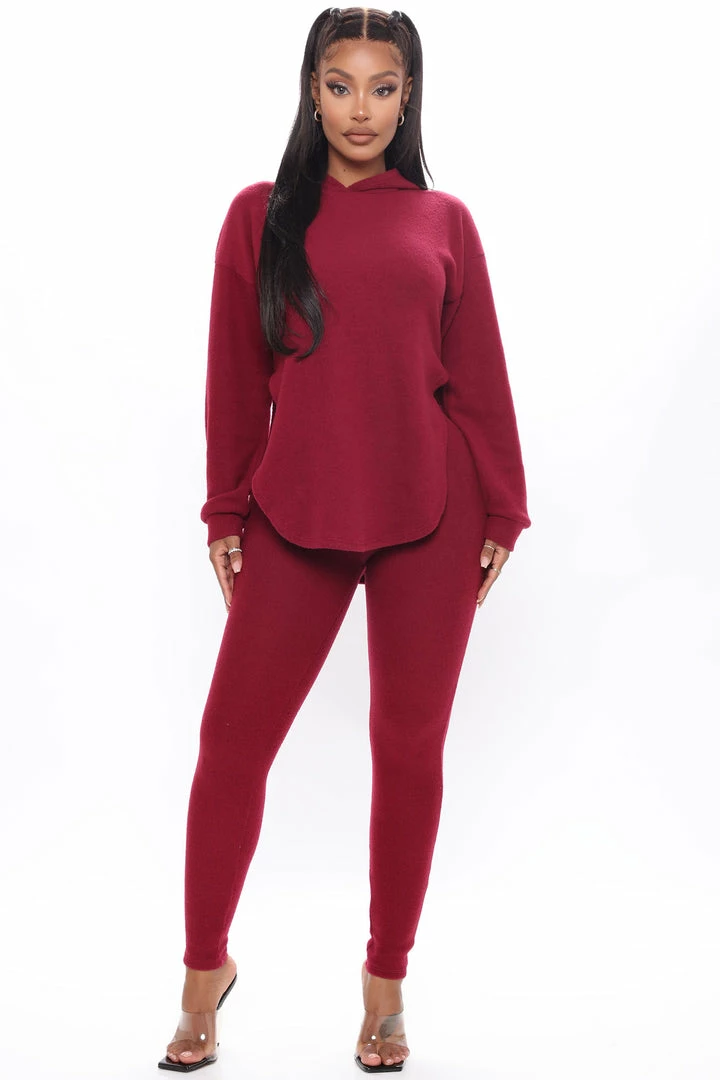Best Pirce 🔥 Fashion Nova Cutting Corners Legging Set - Burgundy ✨ 3 Fashion Nova Cutting Corners Legging Set - Burgundy