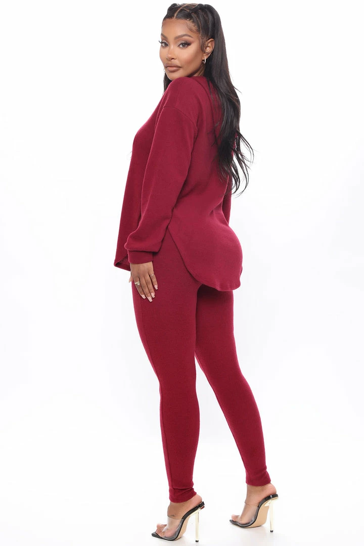 Best Pirce 🔥 Fashion Nova Cutting Corners Legging Set - Burgundy ✨ 5 Fashion Nova Cutting Corners Legging Set - Burgundy