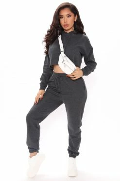 Fashion Nova Work Things Out Fleece Joggers - Charcoal Sweatpants & Joggers
