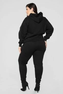 Fashion Nova Stole Your Boyfriend's Oversized Hoodie - Black