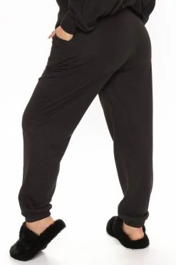 Fashion Nova Big On Comfort Jogger Pant - Black
