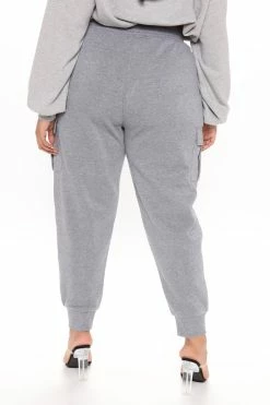 Fashion Nova My Favorite Cargo Jogger Pant - Heather Grey